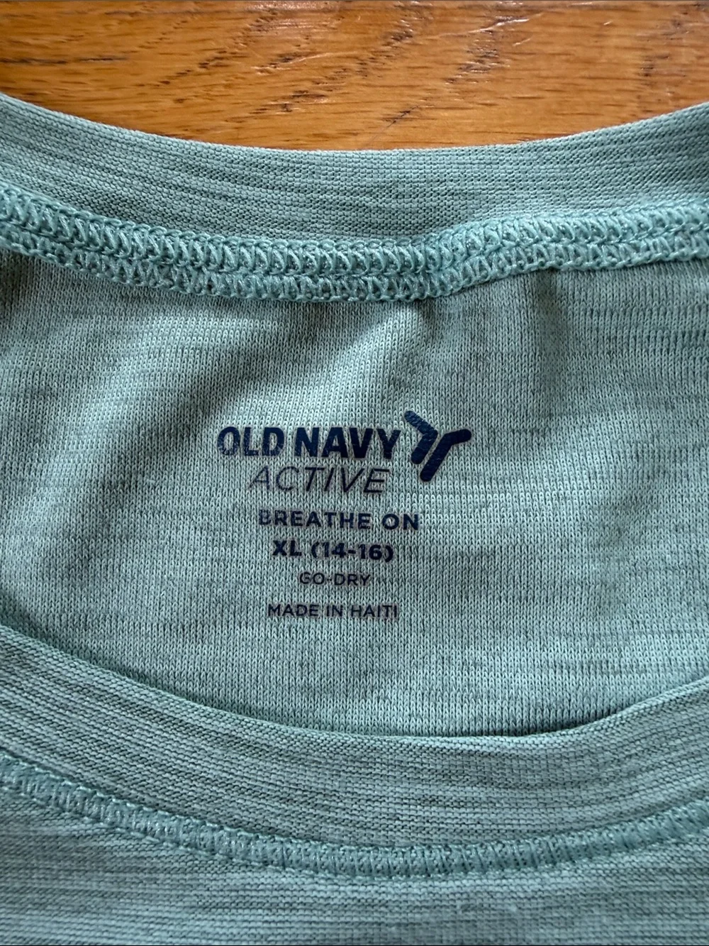 Kids Old Navy Active Graphic Crop Tee with Marble Print
